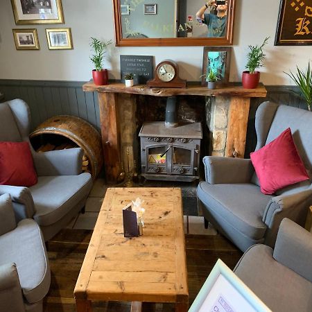The Bruce Inn B&B Falkland Kültér fotó